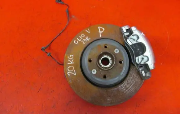 Renault Clio V Front wheel hub spindle knuckle CLIO-V-ZWROTNICA-P