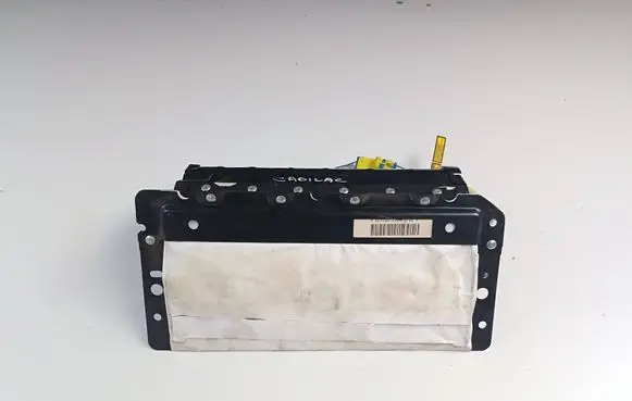 Passenger airbag