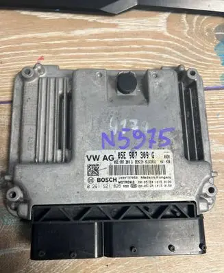 Seat Leon IV Engine control unit/module 05E907309G 0261S21826 0261S01826