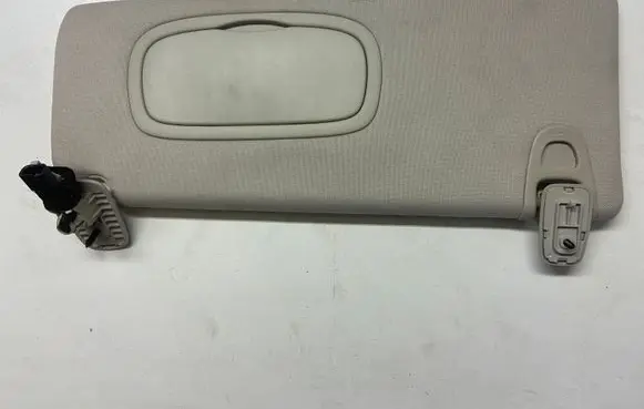 Jeep Cherokee Sun visor