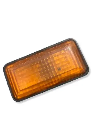 Volkswagen Golf III Front fender indicator light 1H0949117A