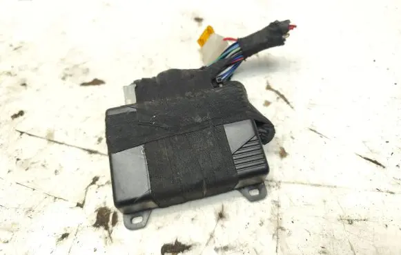 Honda Accord Fuse module 80206471