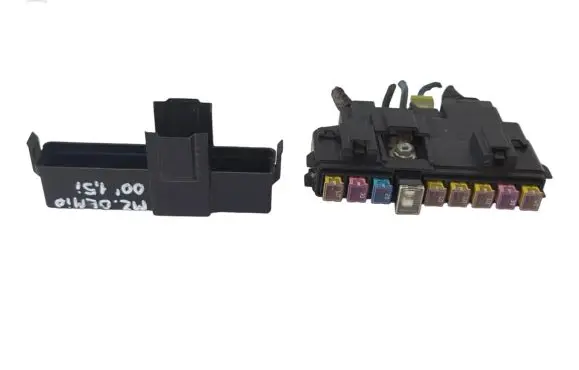 Mazda Demio Fuse box set FL200900B D26766760A