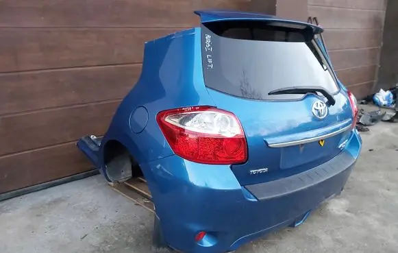 Toyota Auris 150 Rear bodywork 