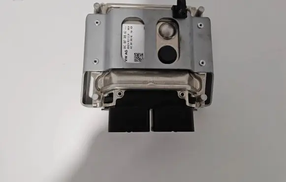 Skoda Citigo Engine control unit/module 04C906020EP 04C907309AQ 1S0906507