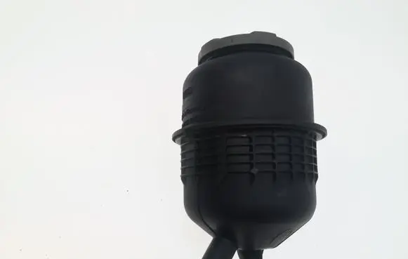 Brake fluid reservoir