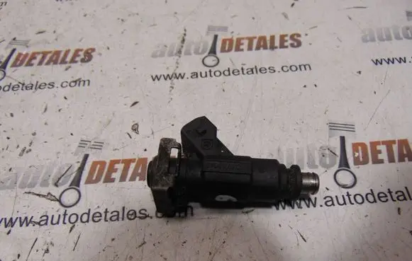 Mercedes-Benz ML W164 Fuel injector A0280155742