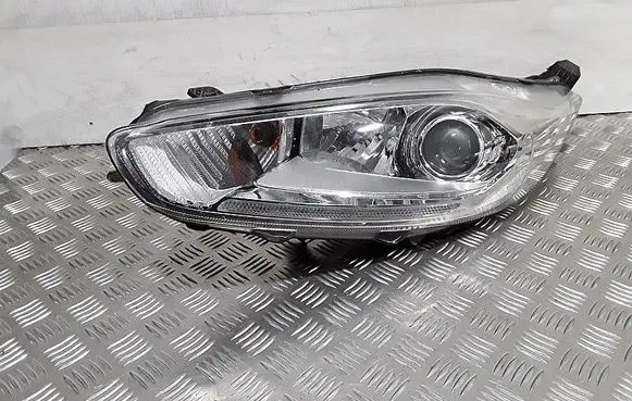 Ford Fiesta Headlight/headlamp c1bb13w030dg
