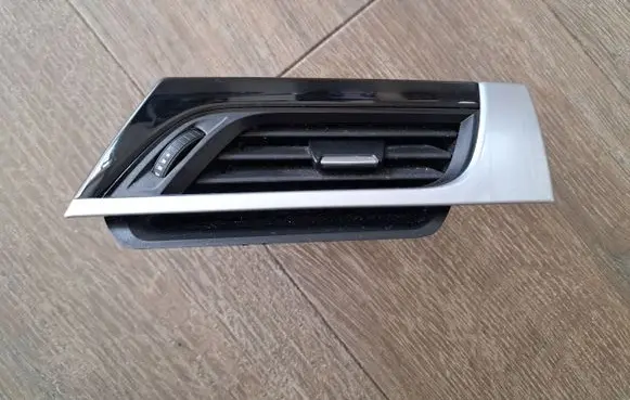 BMW X1 F48 F49 Dashboard air vent grill cover trim 9332241 9292740