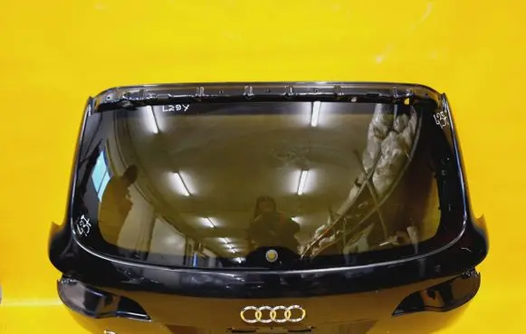 Audi Q7 4L Tailgate/trunk/boot lid