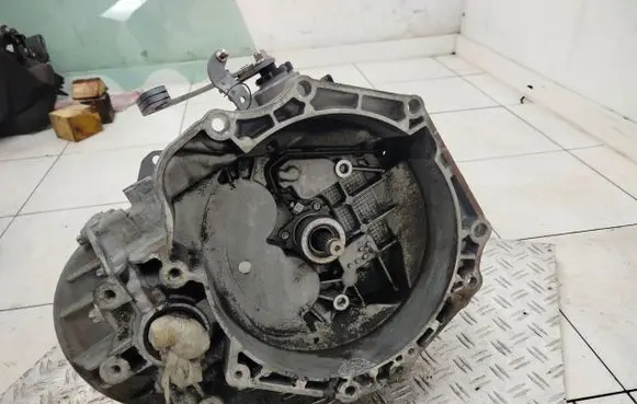 Opel Astra J Automatic gearbox 