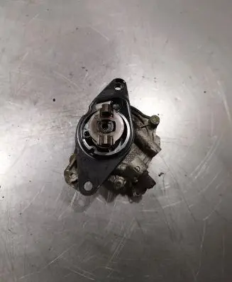 Opel Combo C Vacuum pump