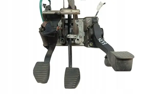 Citroen C3 Brake pedal