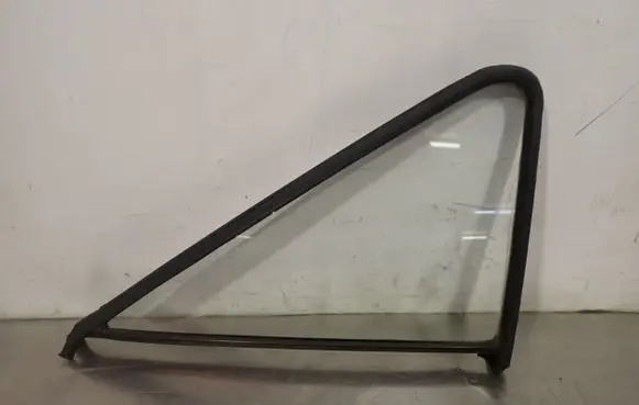 Volkswagen Transporter - Caravelle T3 Front triangle window/glass 