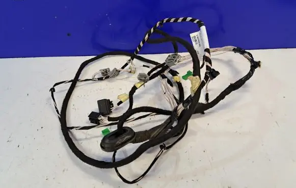 Volvo XC90 Tailgate/trunk wiring harness 8697925 8697925005