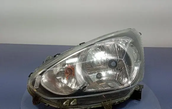 Mitsubishi Space Star Headlight/headlamp 8301C193