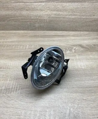 Hyundai Santa Fe Front fog light A046695 H27W2