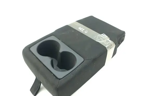 Hyundai i40 Rear seat armrest 