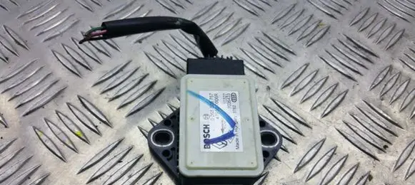 Nissan Qashqai ESP acceleration yaw rate sensor 0265005757 479300006R 1275100464