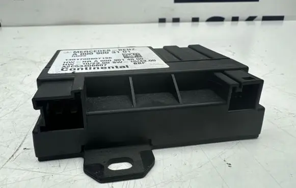 Mercedes-Benz E W212 Fuel injection pump control unit/module A0009003101