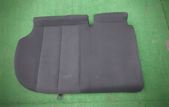 Rear seat