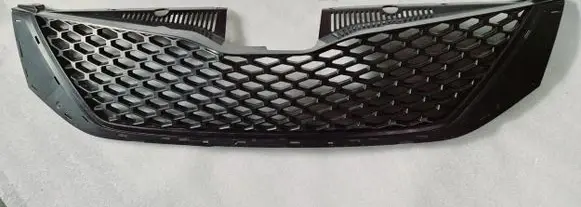 Toyota Sienna XL30 III Front grill 5310108120