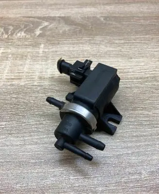 Volvo S40, V40 Turbo solenoid valve 30618057 72190343 WithPlug