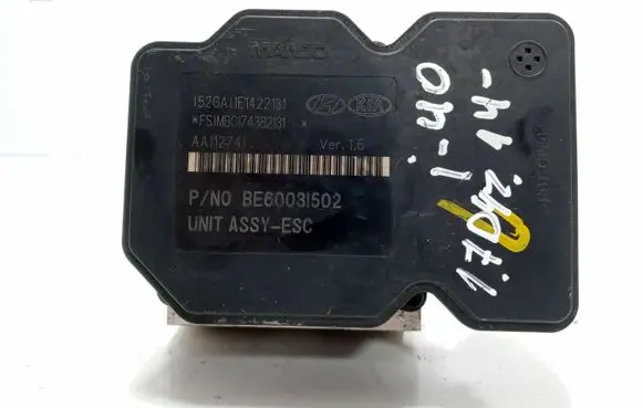 Hyundai i40 ABS Pump 589203Z910 BH6013I504 I52GAI1E1422131