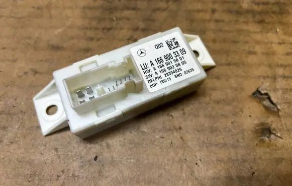 Mercedes-Benz GL X166 Light module LCM A1669003309
