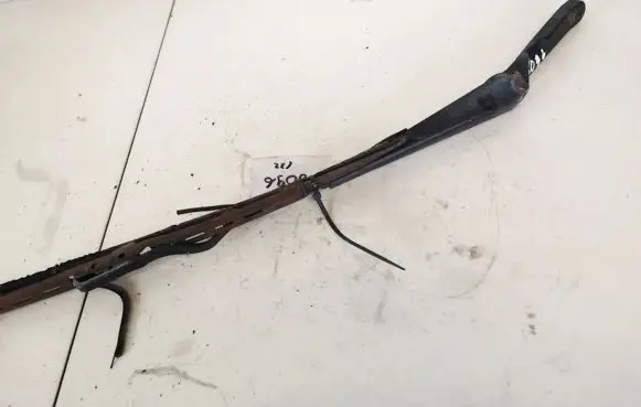Renault 19 Front wiper blade arm 7700807138