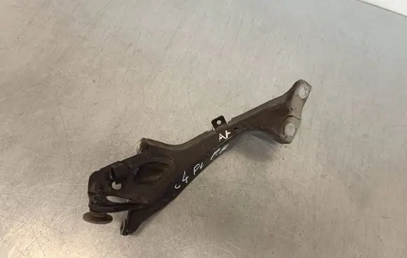 Audi A6 Allroad C7 Fender mounting bracket 4G0805815