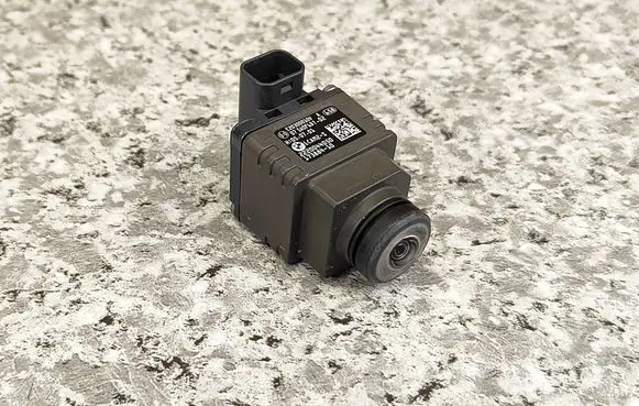 Reversing camera