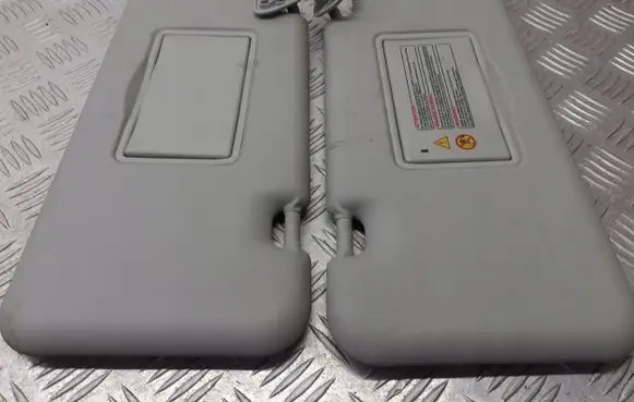 Nissan Note (E11) Sun visor