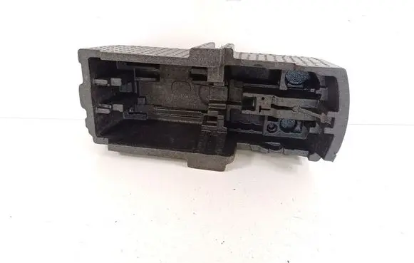 Volkswagen PASSAT B9 Tool set 3J0863957A