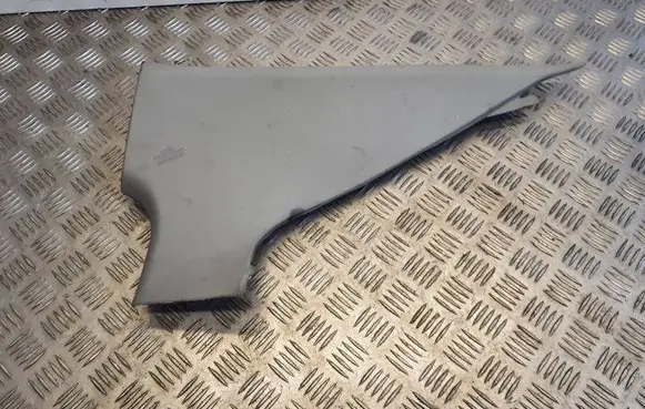 Toyota Avensis T270 (C) pillar trim