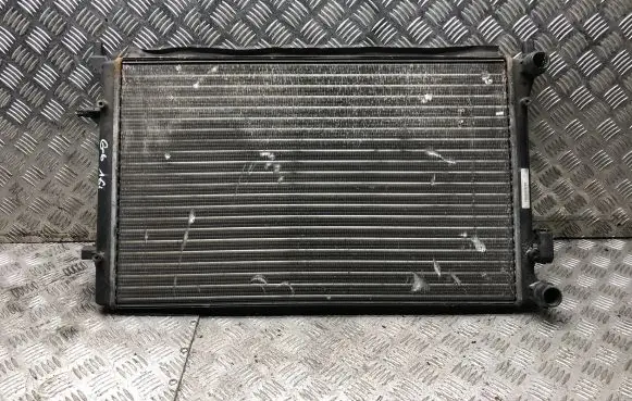 Volkswagen Golf V Coolant radiator 1K0121251P