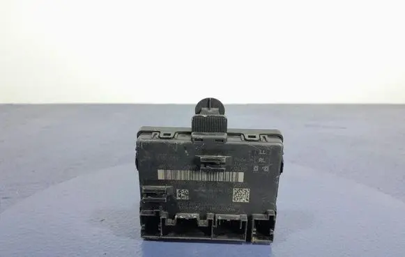 Audi A8 S8 D2 4D Other control units/modules 4M1959795D