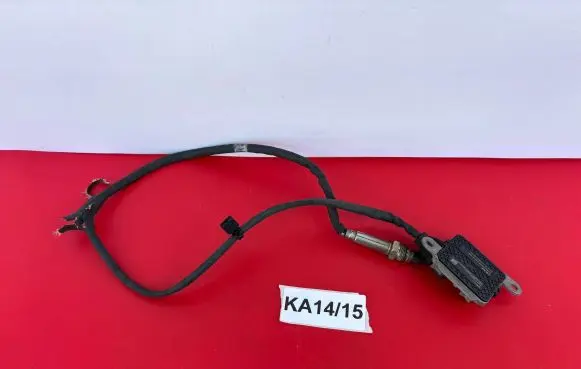 Volkswagen PASSAT B8 Lambda probe sensor 04L907805DB