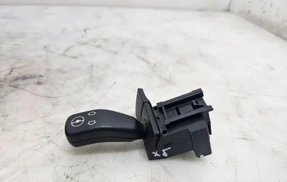 BMW X5 E53 Steering wheel adjustment handle/lever 8373901