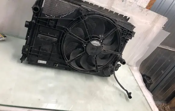 Opel Grandland X Radiator set 9832930080