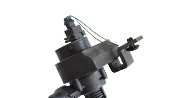 Mitsubishi Grandis Electric auxiliary coolant/water pump 6922647