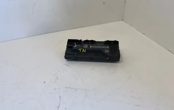 Tailgate/trunk control unit/module