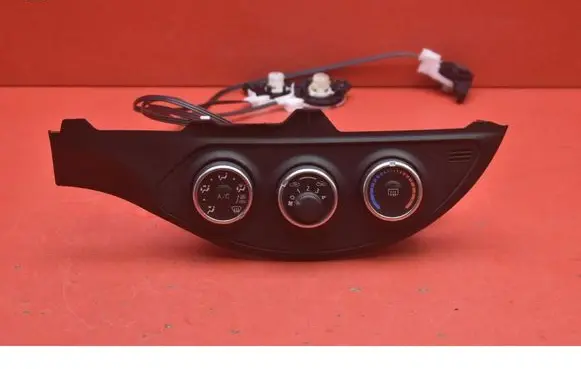 Toyota Yaris Climate control unit 554060D390