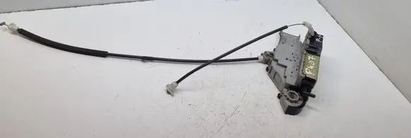 Peugeot 407 Front door lock