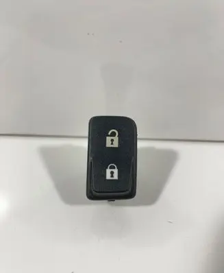 Volvo V50 Central locking switch button 30773333 30773334 03451500