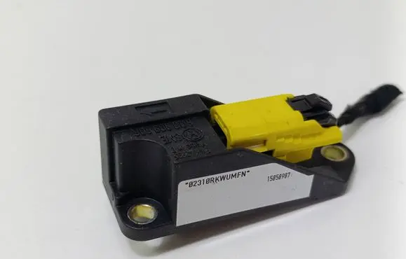 Volkswagen PASSAT B5.5 Airbag deployment crash/impact sensor 6Q0909606