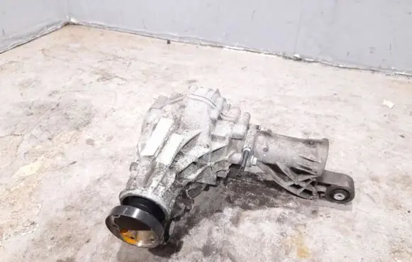 Mercedes-Benz GL X164 Front differential 1643302102