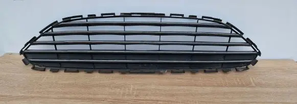 Ford Fiesta Front bumper upper radiator grill C1BB17B968AORG