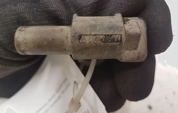 Ford Focus Camshaft position sensor 9665443580