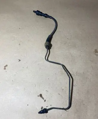 Ford Focus Clutch pipe/line AV617K590EC